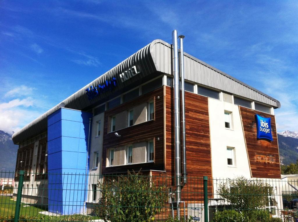 Ibis Budget Saint Jean De Maurienne Sainte-Marie-de-Cuines Exterior foto